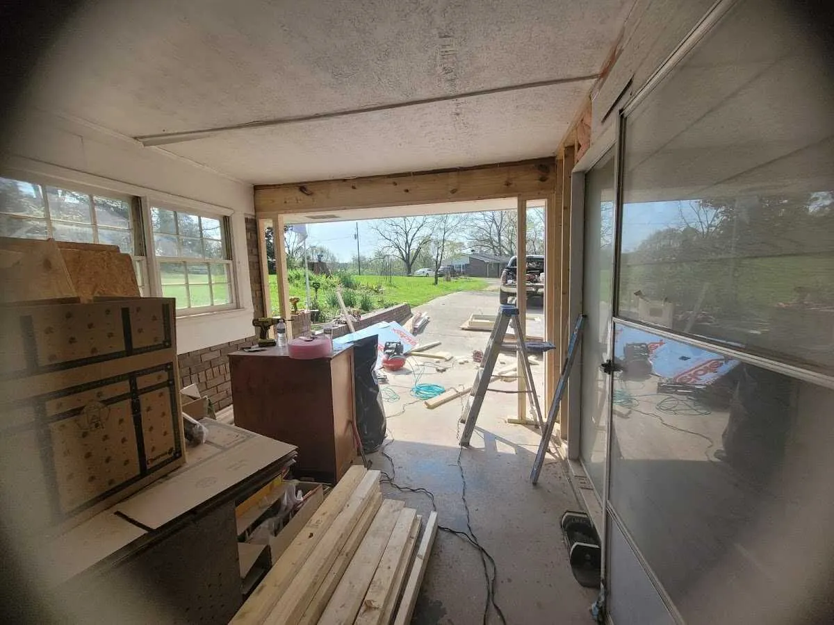 Air movers and dehumidifier for Water Mitigation Services in Stuarts Draft